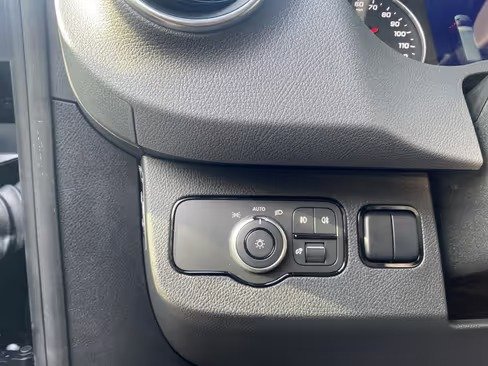 صورة السيارة