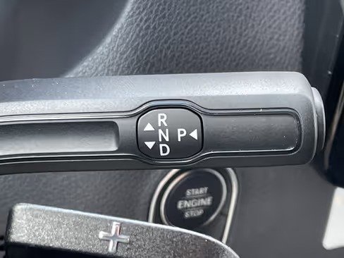 صورة السيارة