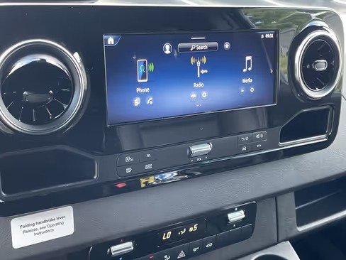 صورة السيارة