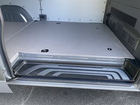 صورة السيارة