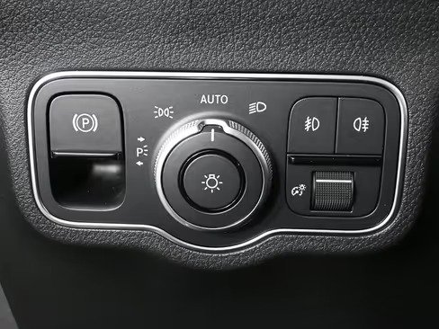 صورة السيارة