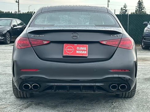 صورة السيارة