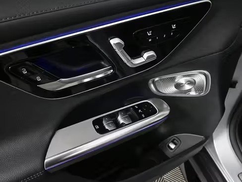 صورة السيارة