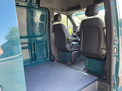 صورة السيارة