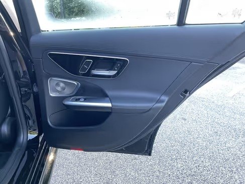 صورة السيارة