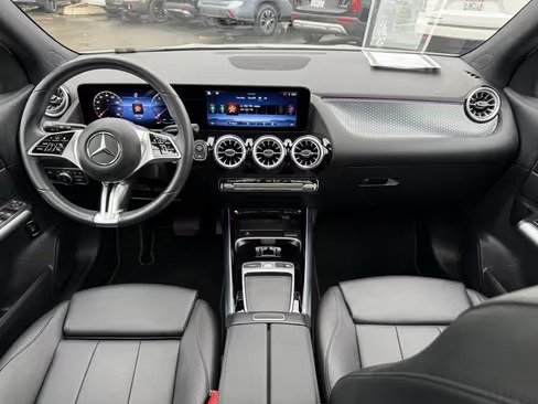 صورة السيارة