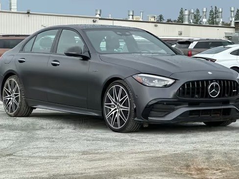 صورة السيارة