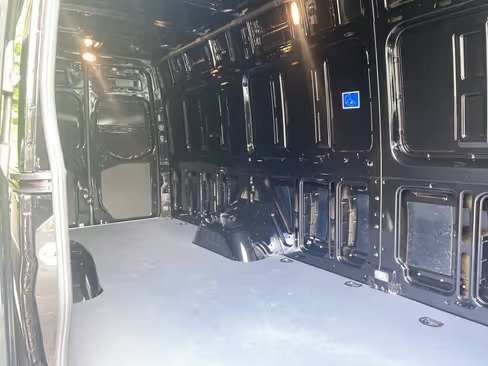 صورة السيارة