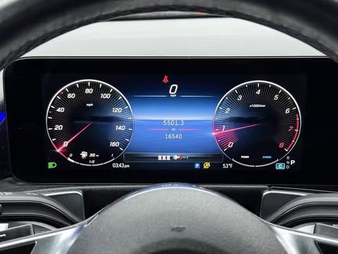 صورة السيارة