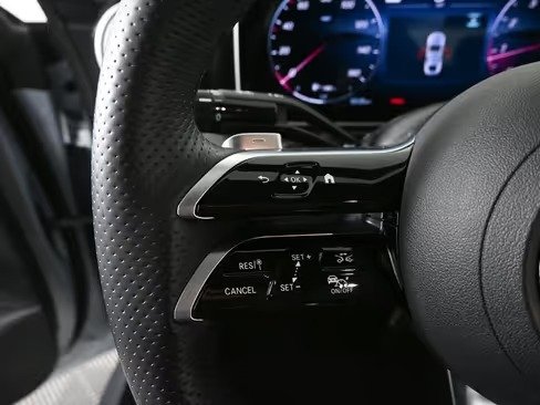 صورة السيارة