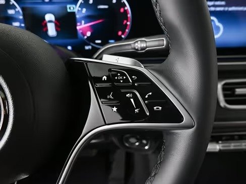 صورة السيارة