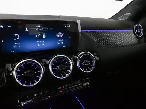 صورة السيارة