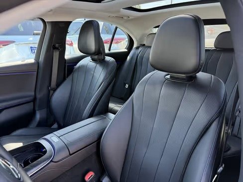 صورة السيارة