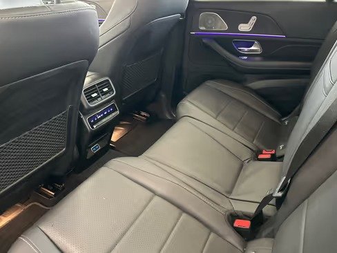 صورة السيارة