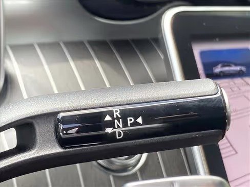 صورة السيارة