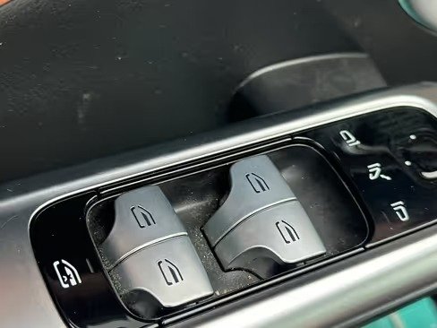 صورة السيارة