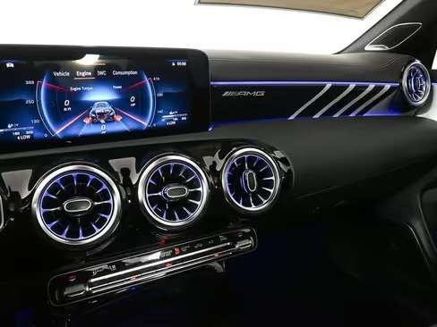 صورة السيارة