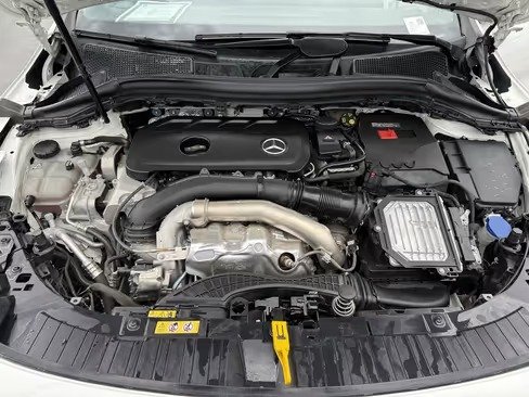 صورة السيارة