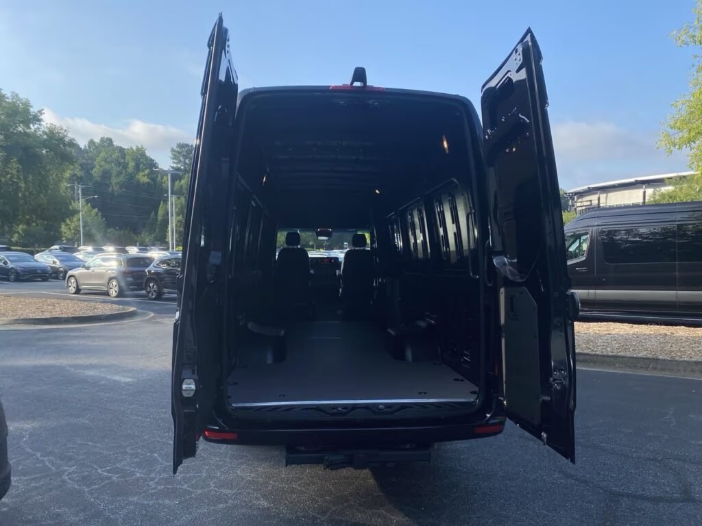 صورة السيارة