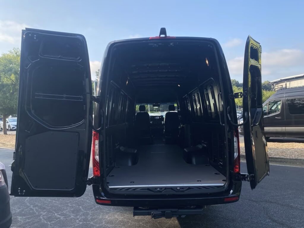 صورة السيارة