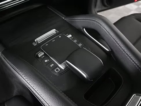 صورة السيارة