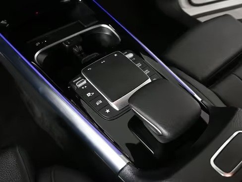 صورة السيارة