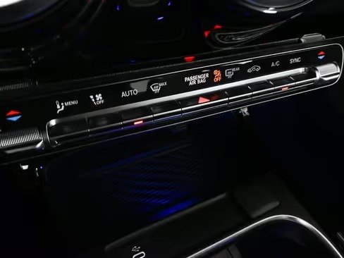 صورة السيارة