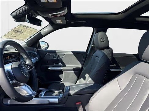 صورة السيارة