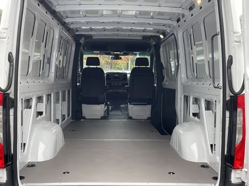 صورة السيارة