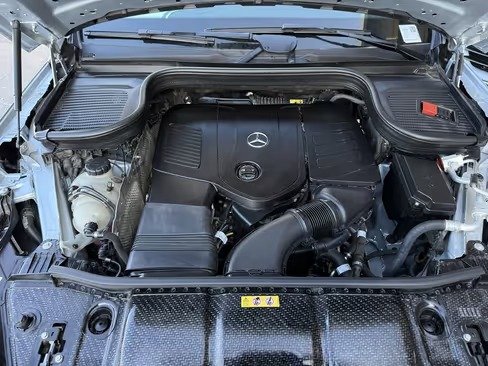 صورة السيارة