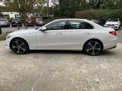 صورة السيارة