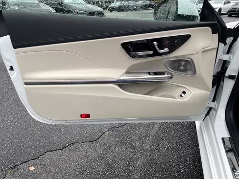 صورة السيارة