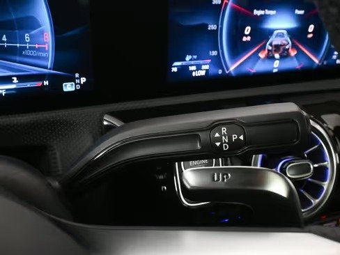 صورة السيارة