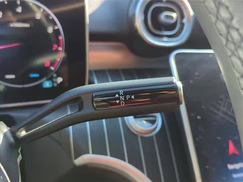 صورة السيارة