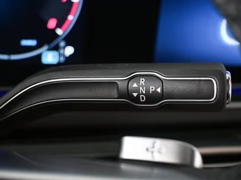 صورة السيارة