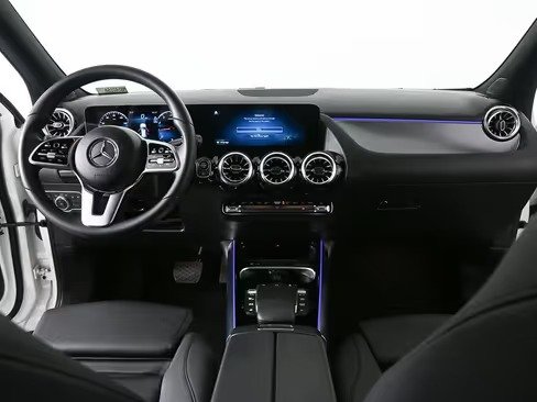 صورة السيارة