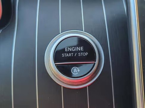 صورة السيارة