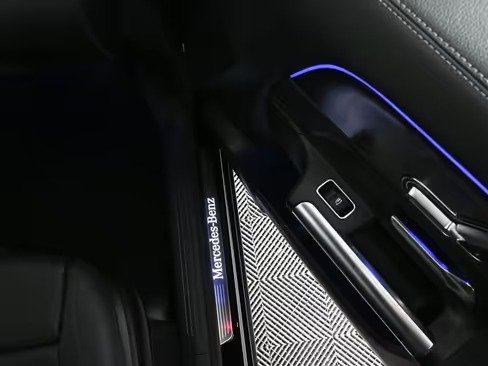 صورة السيارة