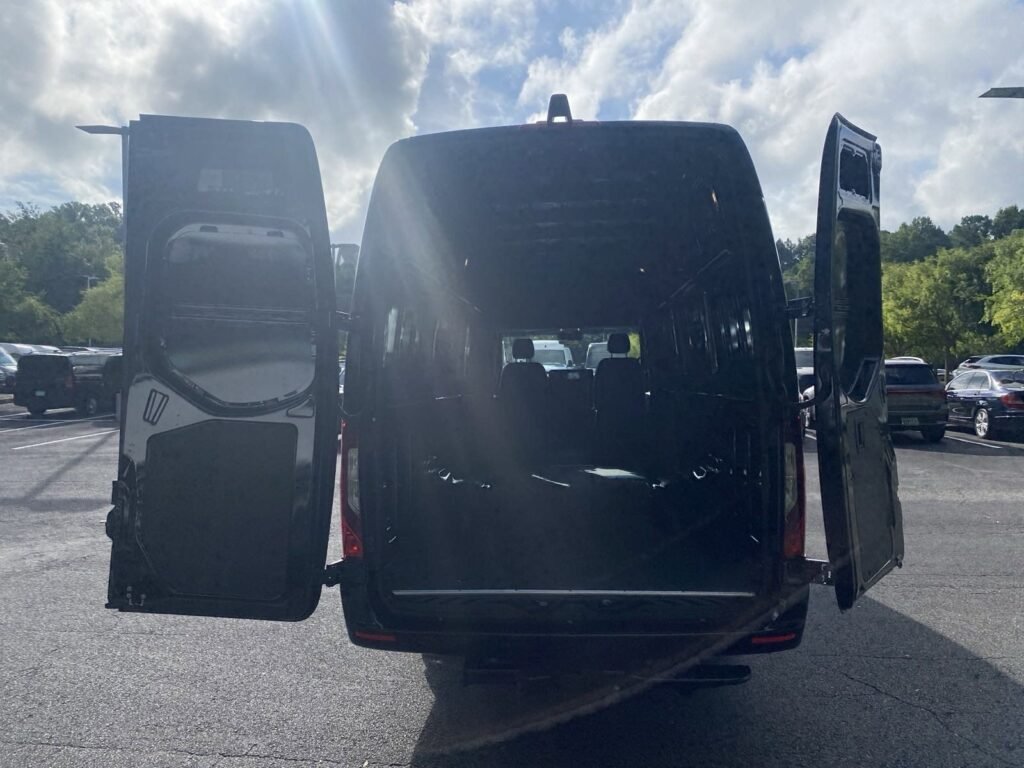 صورة السيارة