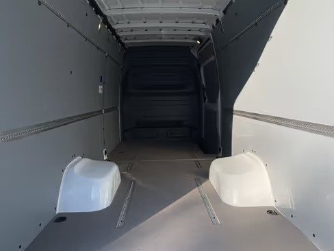 صورة السيارة