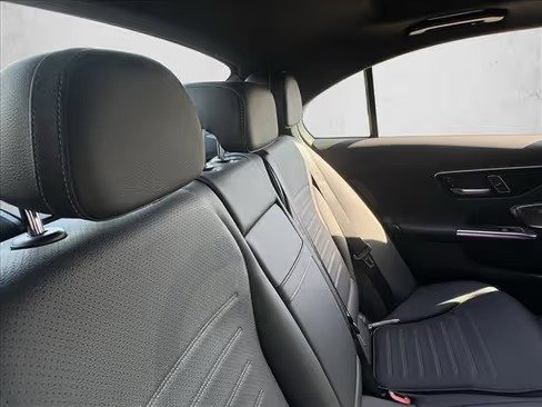 صورة السيارة