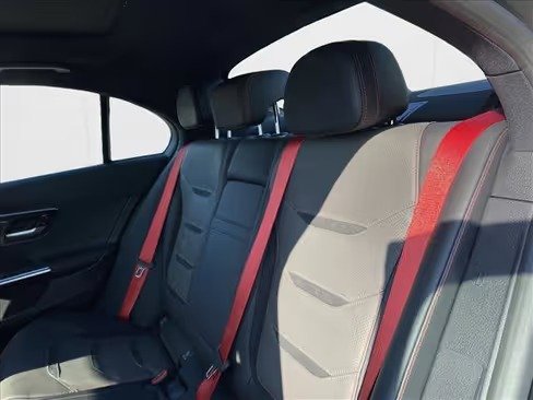 صورة السيارة