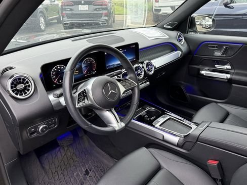 صورة السيارة