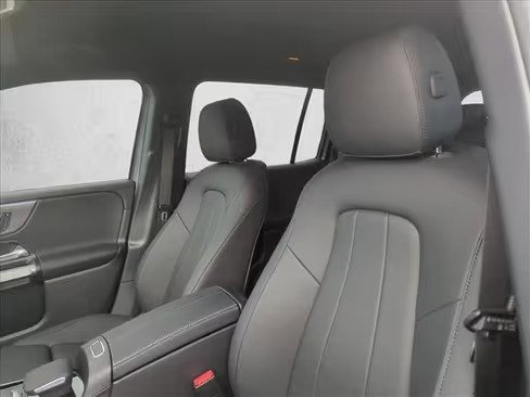 صورة السيارة