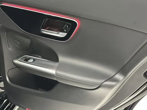 صورة السيارة