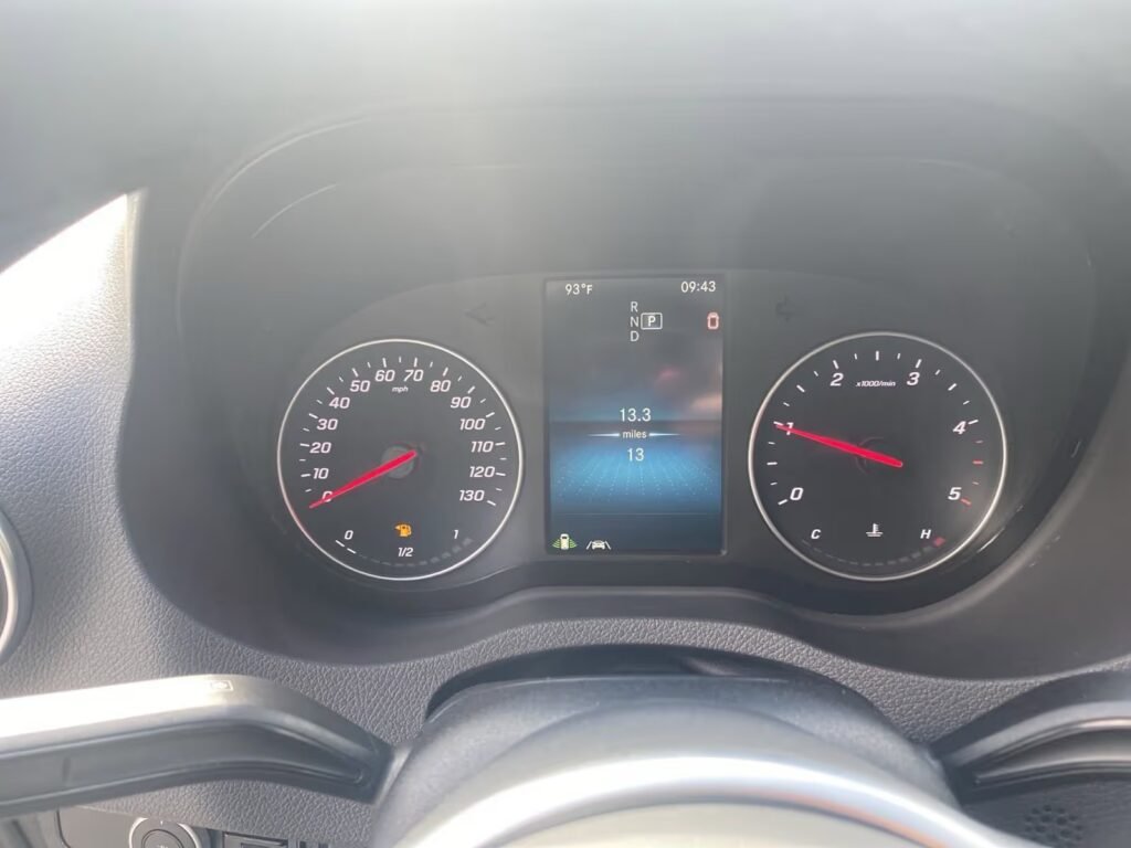 صورة السيارة