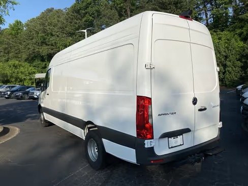 صورة السيارة