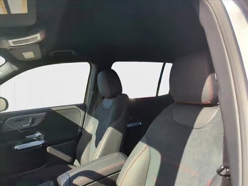 صورة السيارة