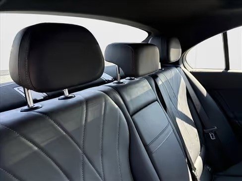 صورة السيارة