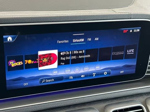 صورة السيارة